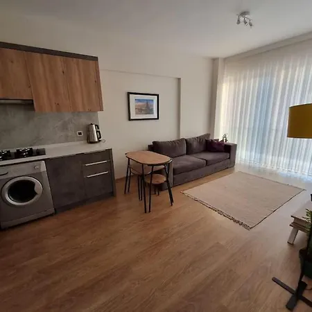 Comfy Close To Airport Апартаменты Анталья